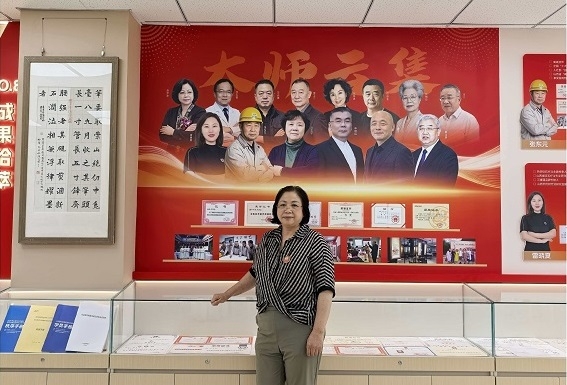 胡频频.jpg